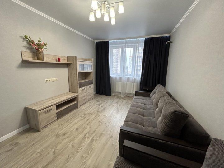 Продажа 2-комнатной квартиры, Ростов-на-Дону, Амет-Хана Султана пер,  5