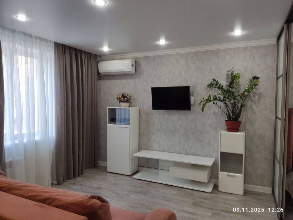 Продажа 1-комнатной квартиры, Саратов, 1-й Аэродромный проезд,  2