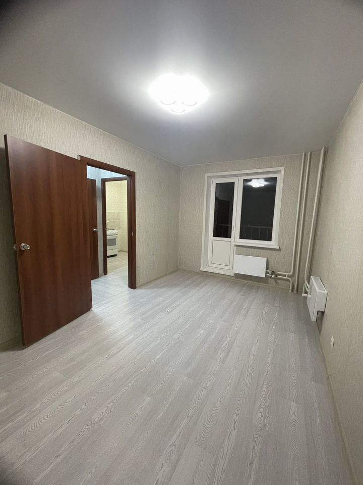 Продажа 1-комнатной квартиры, Саратов, Брянская ул,  12