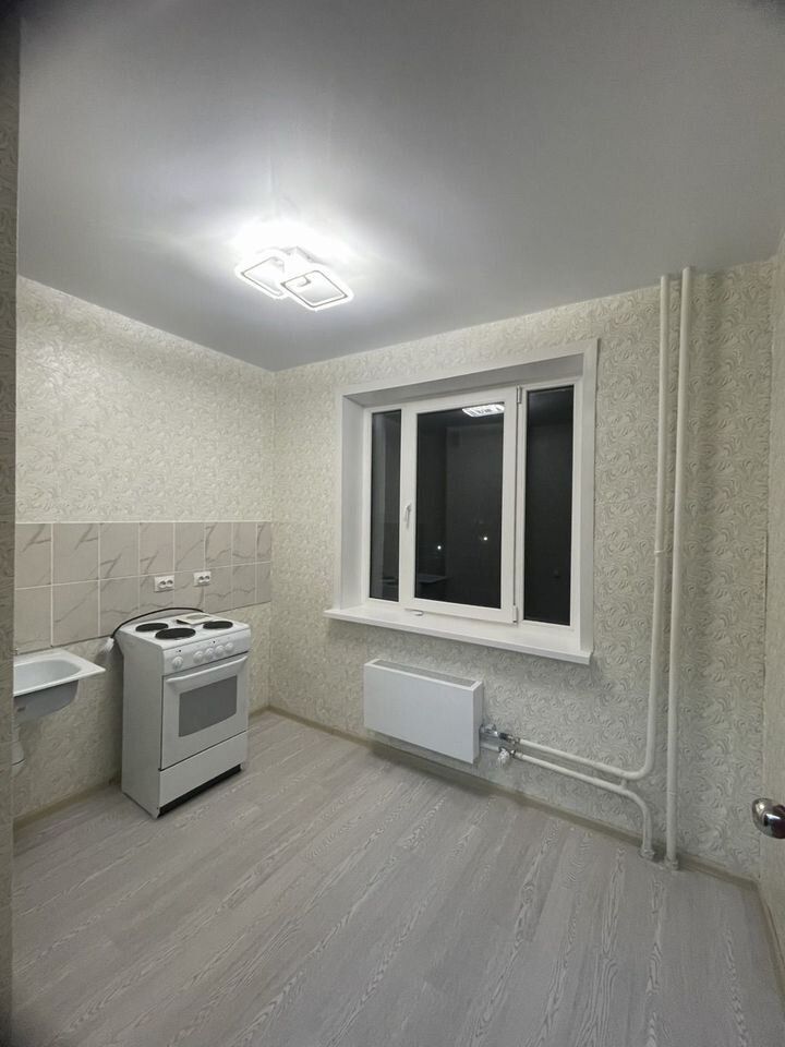 Продажа 1-комнатной квартиры, Саратов, Брянская ул,  12