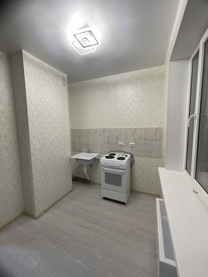 Продажа 1-комнатной квартиры, Саратов, Брянская ул,  12