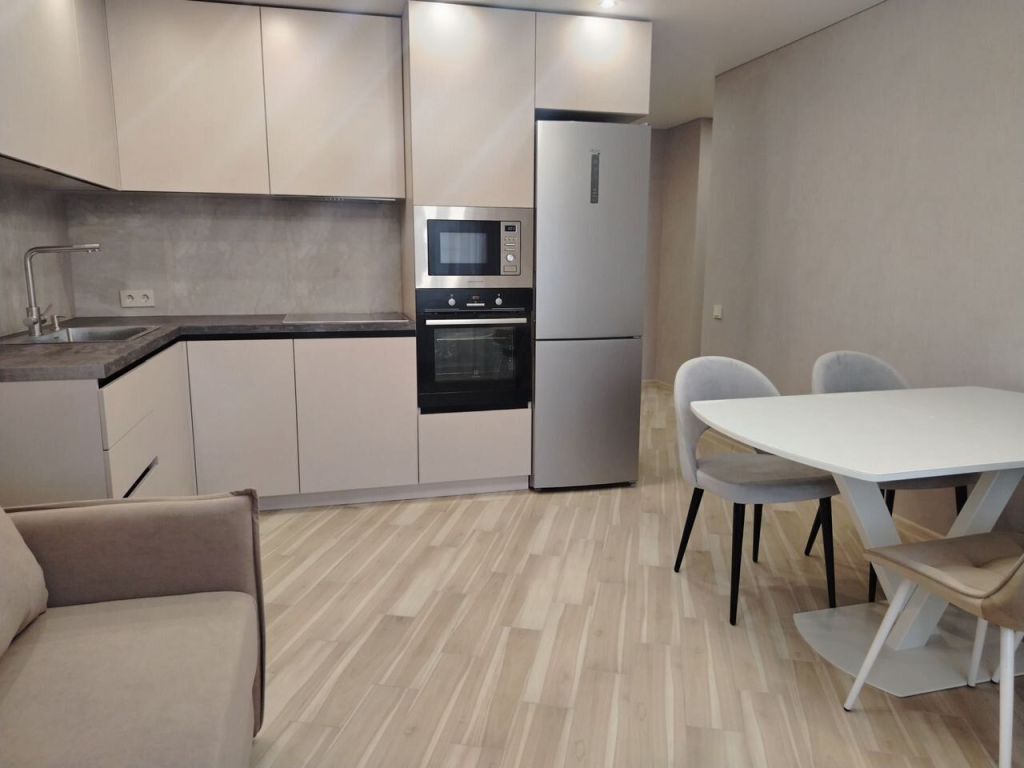 Продажа 2-комнатной квартиры, Саратов, Энтузиастов пр-кт,  2