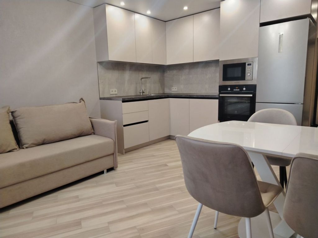 Продажа 2-комнатной квартиры, Саратов, Энтузиастов пр-кт,  2