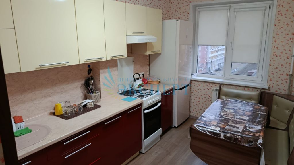 Аренда 3-комнатной квартиры, Нижний Новгород, Карла Маркса ул,  14