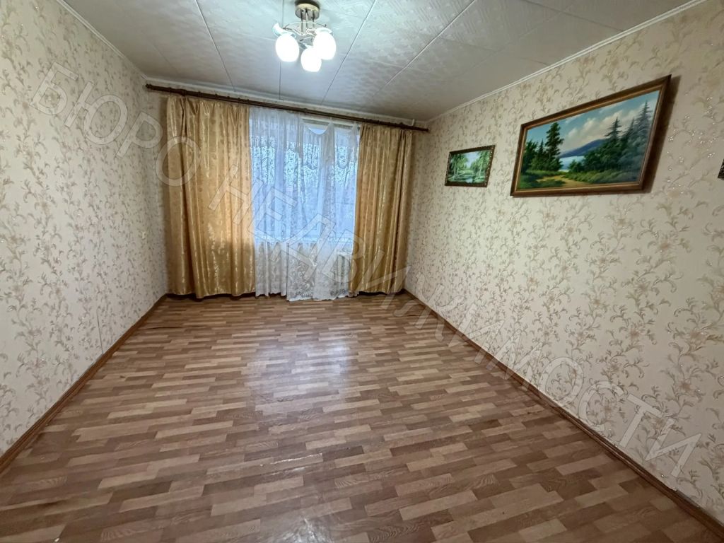 Продажа 2-комнатной квартиры, Балашов, Орджоникидзе ул,  9