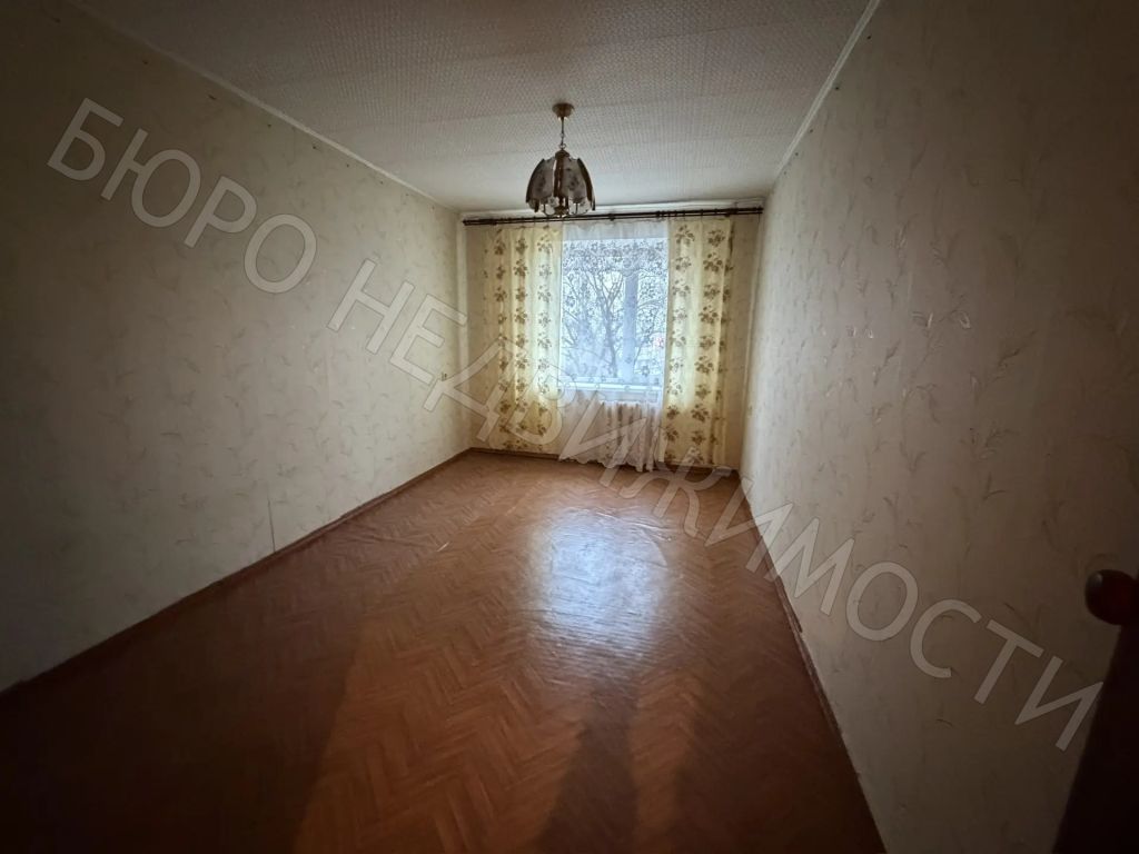 Продажа 2-комнатной квартиры, Балашов, Орджоникидзе ул,  9