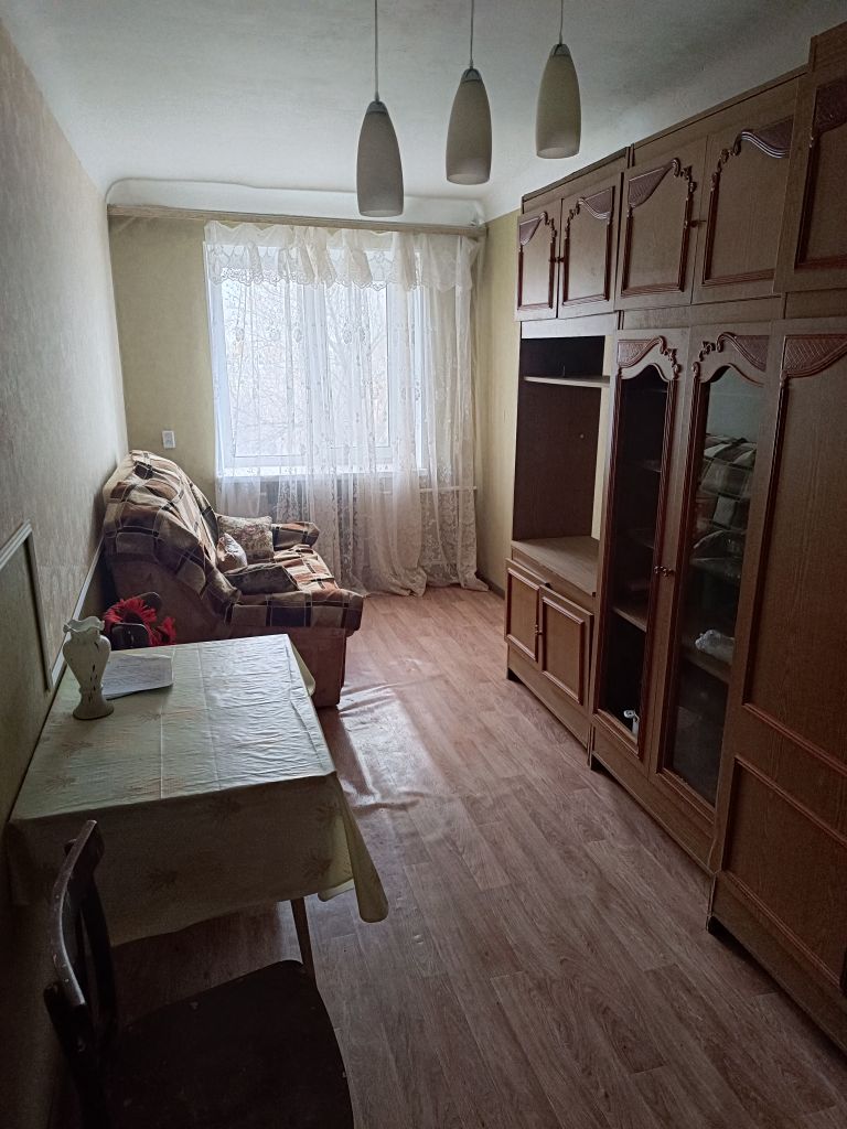 Продажа комнаты, 14м <sup>2</sup>, Саратов, Вишневая ул,  4