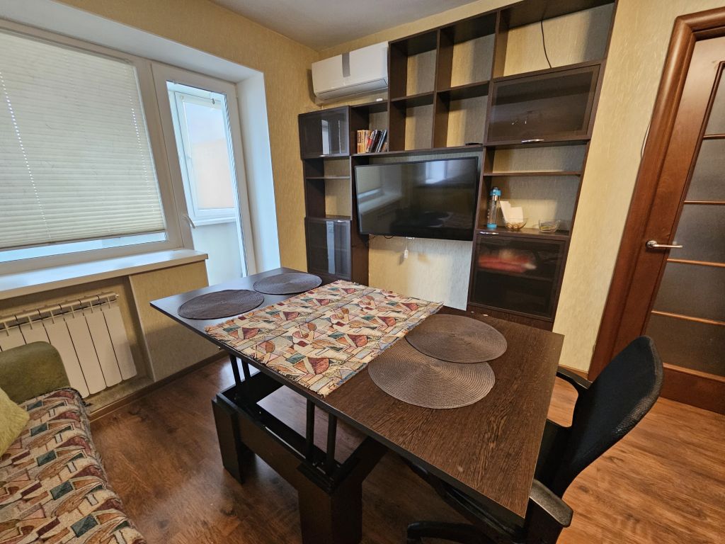 Аренда 2-комнатной квартиры, Саратов, Космонавтов наб,  1