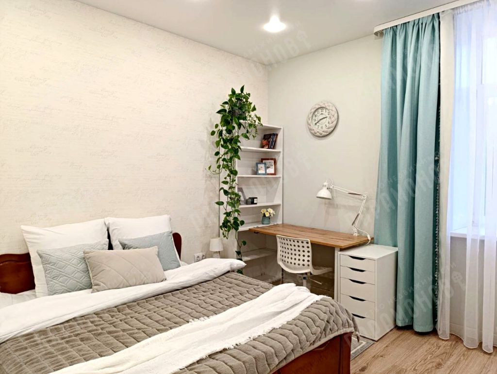 Продажа 3-комнатной квартиры, Тверь, Кирова ул,  5