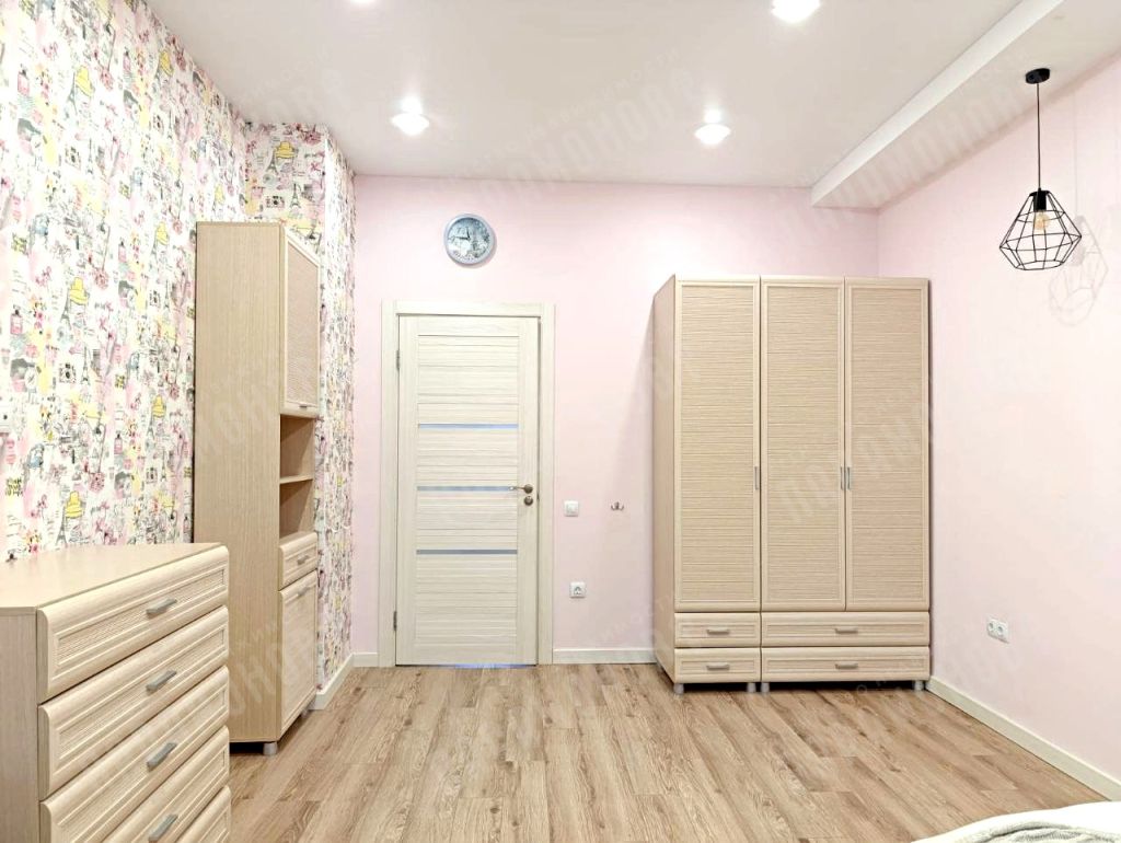 Продажа 3-комнатной квартиры, Тверь, Кирова ул,  5