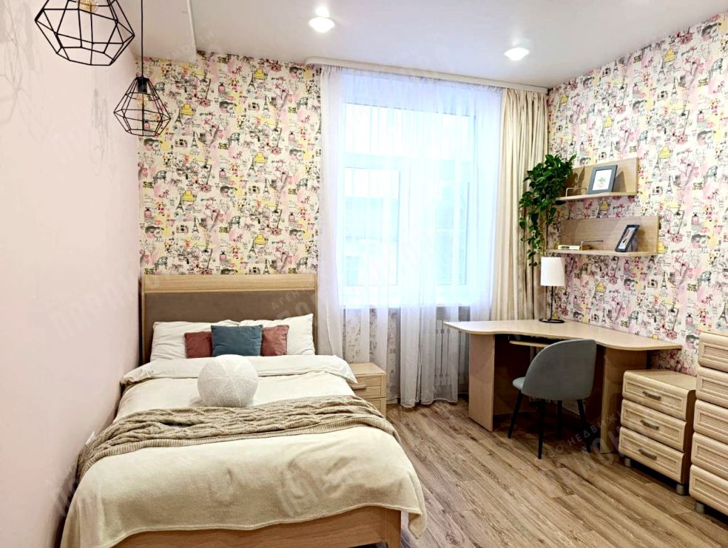 Продажа 3-комнатной квартиры, Тверь, Кирова ул,  5