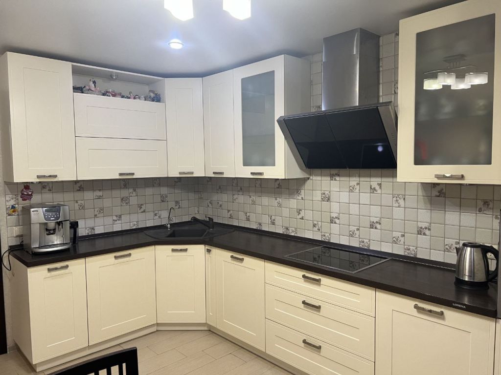 Продажа 3-комнатной квартиры, Нижний Новгород, Аркадия Гайдара ул,  26