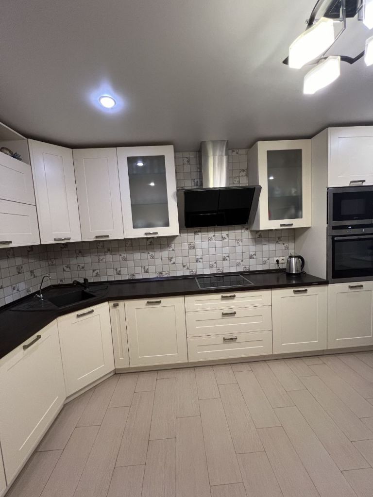 Продажа 3-комнатной квартиры, Нижний Новгород, Аркадия Гайдара ул,  26