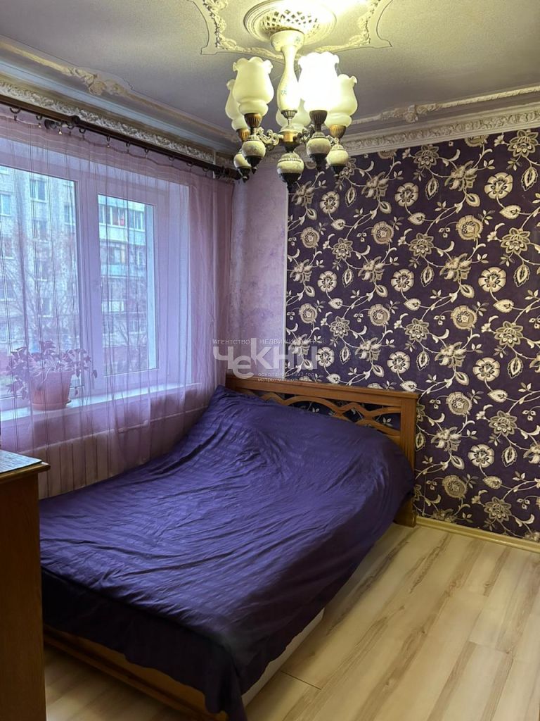 Продажа 4-комнатной квартиры, Нижний Новгород, Бурденко ул,  19