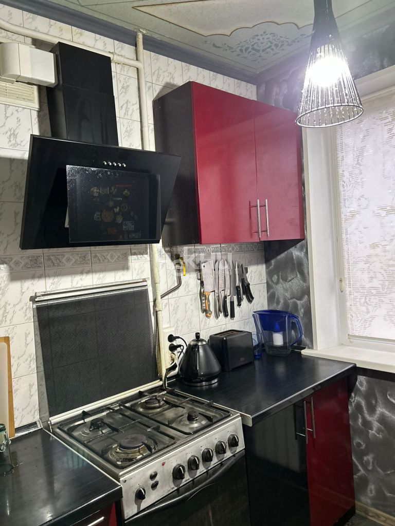 Продажа 4-комнатной квартиры, Нижний Новгород, Бурденко ул,  19