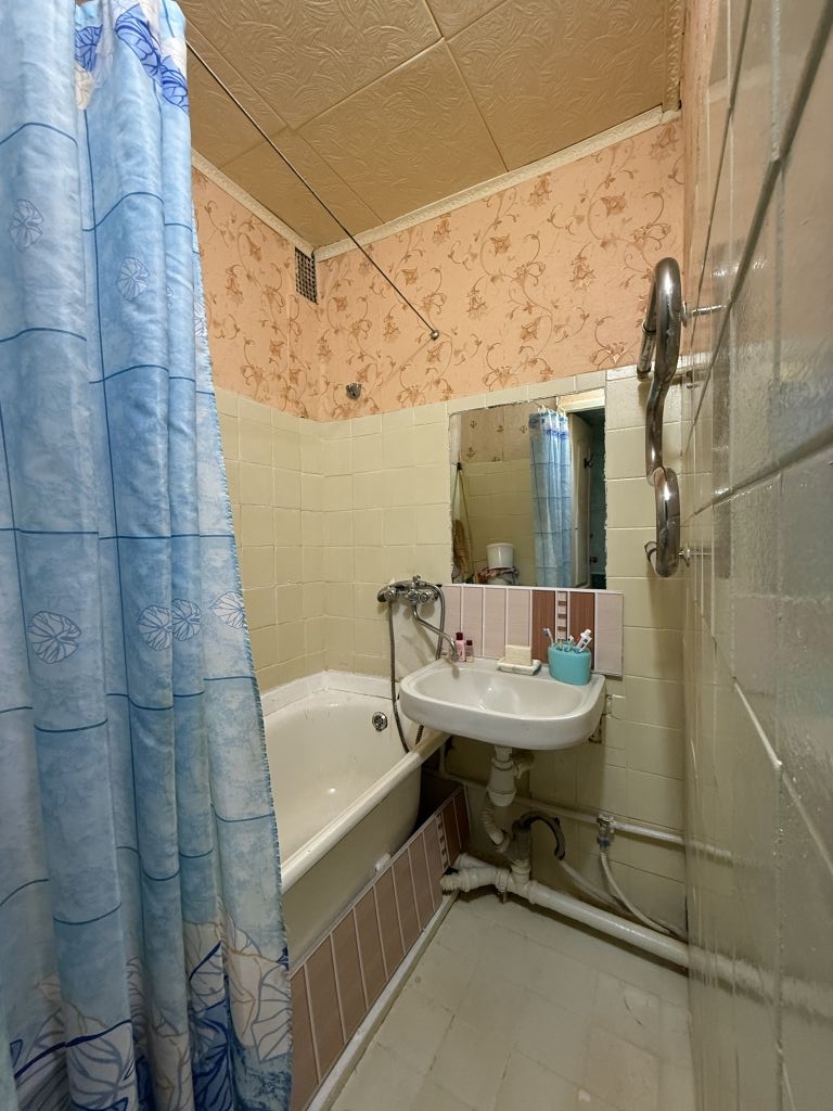 Продажа 2-комнатной квартиры, Дзержинск, Патоличева Комбрига ул,  13