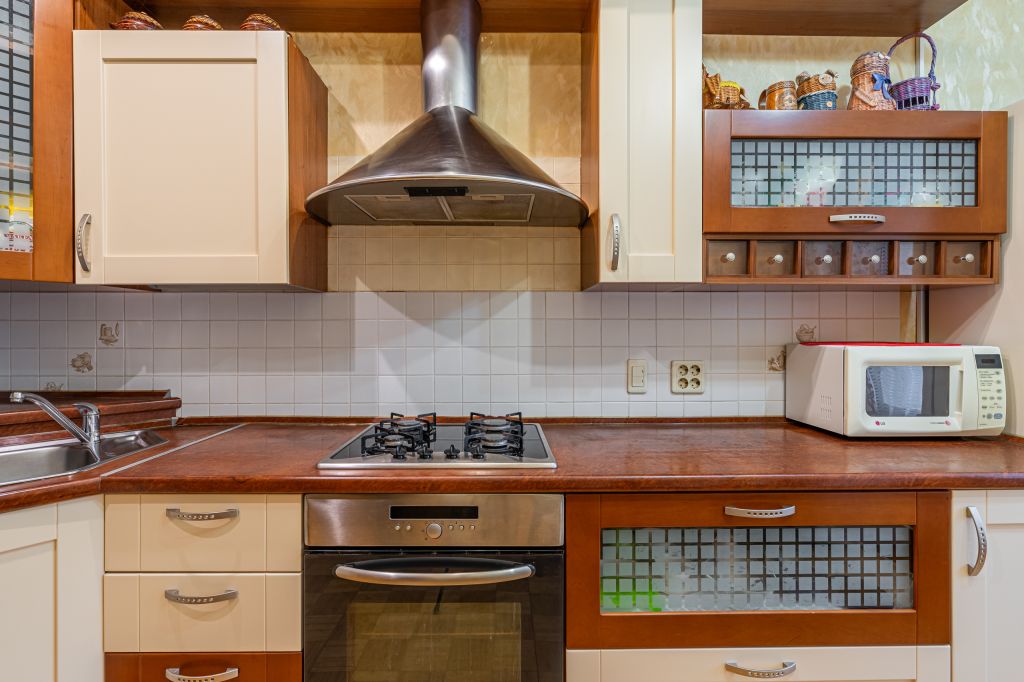 Продажа 3-комнатной квартиры, Ярославль, Максимова ул,  10