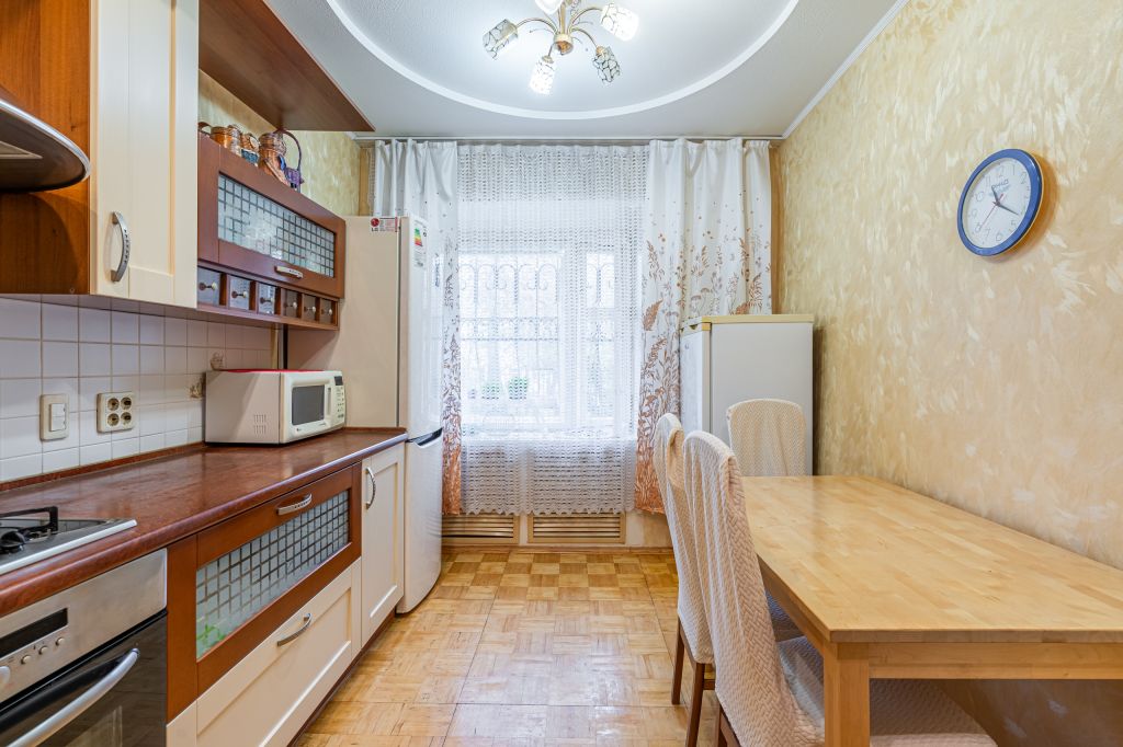 Продажа 3-комнатной квартиры, Ярославль, Максимова ул,  10