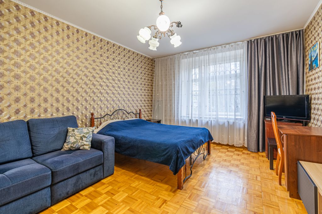 Продажа 3-комнатной квартиры, Ярославль, Максимова ул,  10