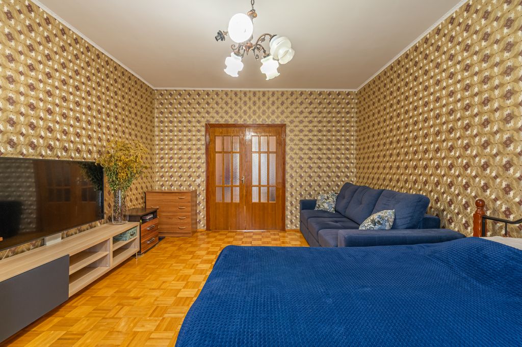 Продажа 3-комнатной квартиры, Ярославль, Максимова ул,  10