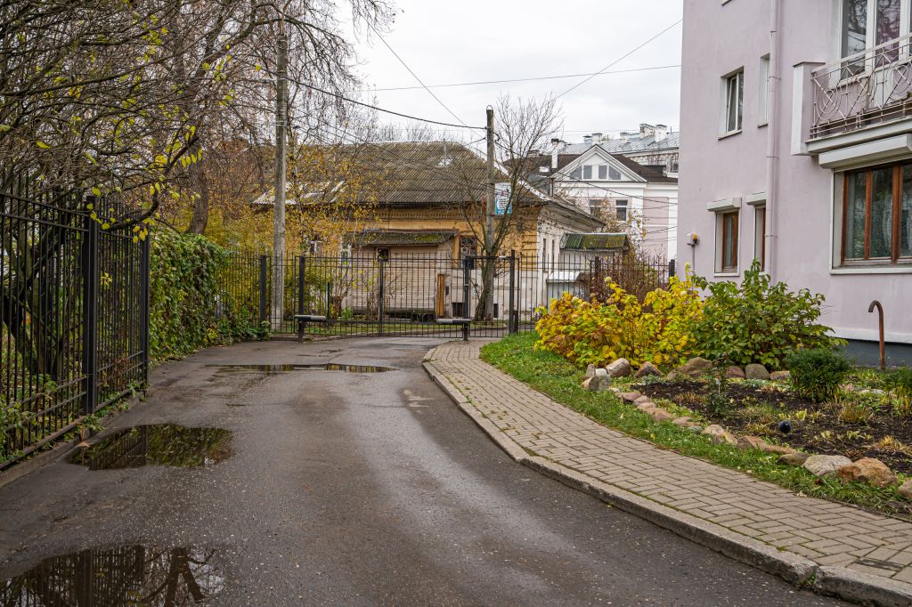 Продажа 3-комнатной квартиры, Ярославль, Максимова ул,  10