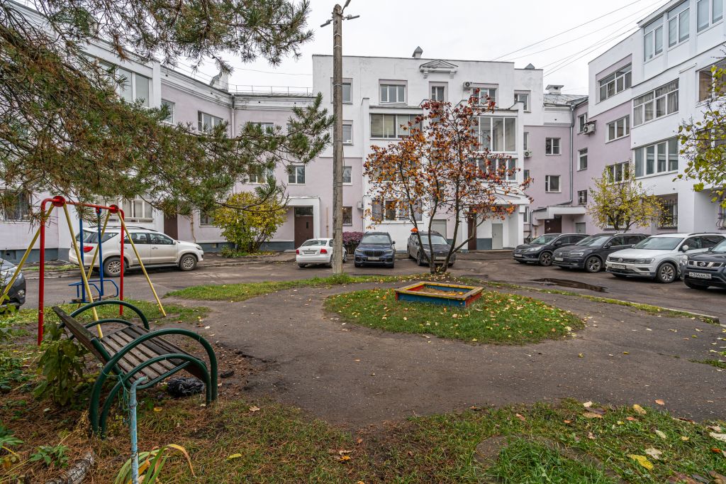 Продажа 3-комнатной квартиры, Ярославль, Максимова ул,  10