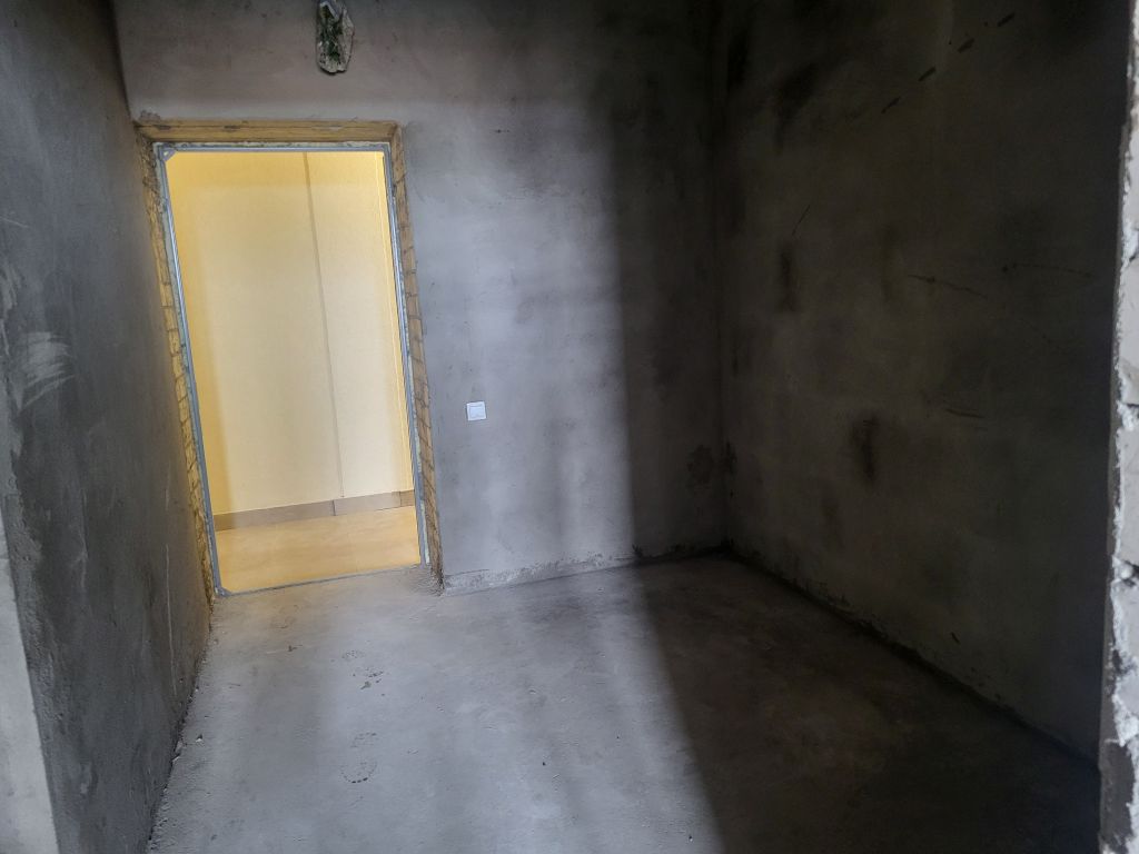 Продажа 2-комнатной квартиры, Иваново, Красных Зорь ул,  8