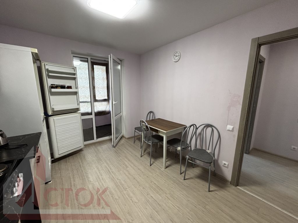 Аренда 1-комнатной квартиры, Саратов, Героев Отечества пр-кт,  5А