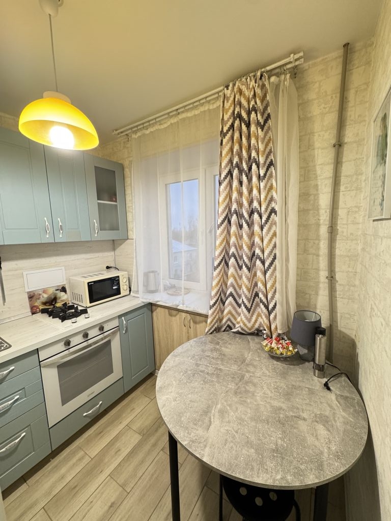 Продажа 1-комнатной квартиры, Дзержинск, Ватутина ул,  27