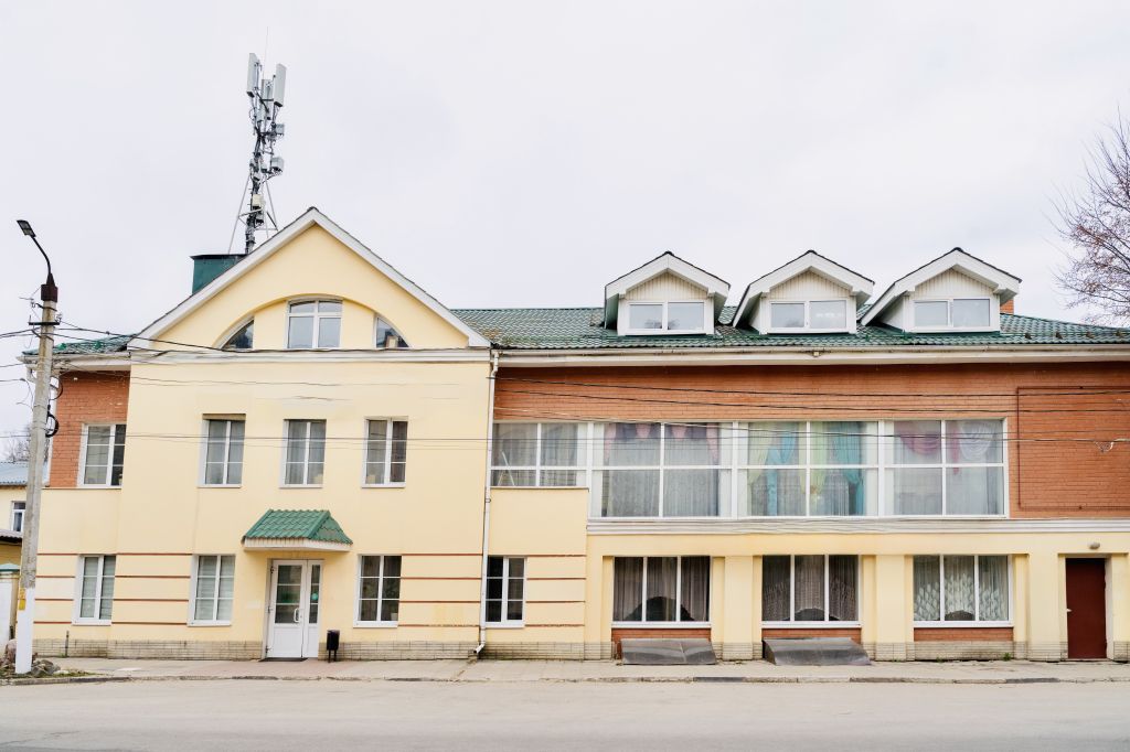 Продажа коммерческой недвижимости, 800м <sup>2</sup>, Тверь, Ефимова ул,  8 А