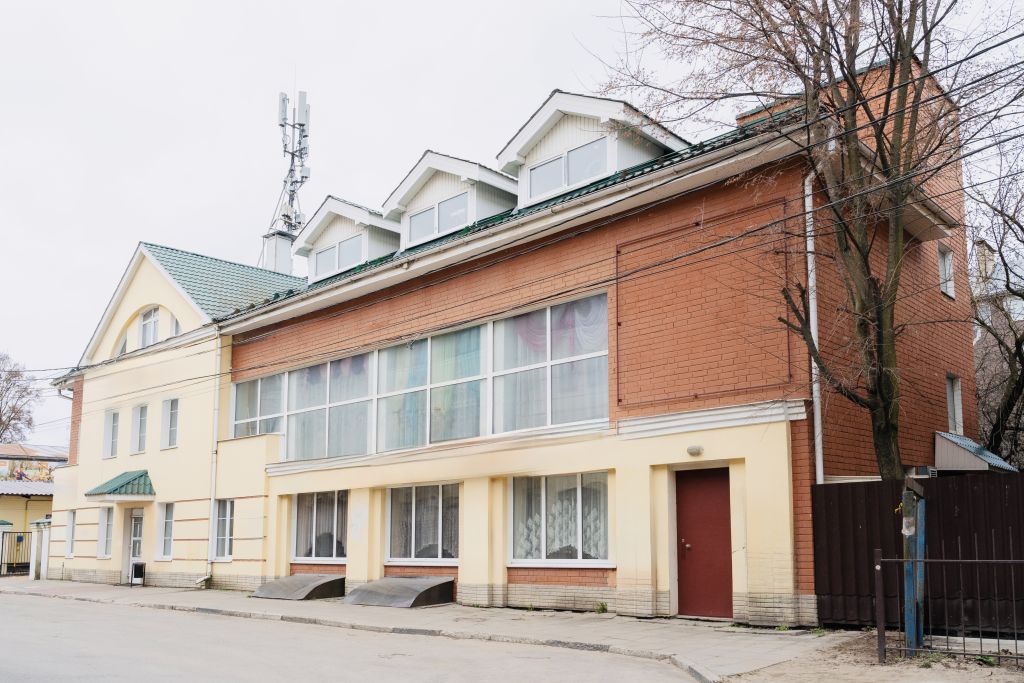 Продажа коммерческой недвижимости, 800м <sup>2</sup>, Тверь, Ефимова ул,  8 А