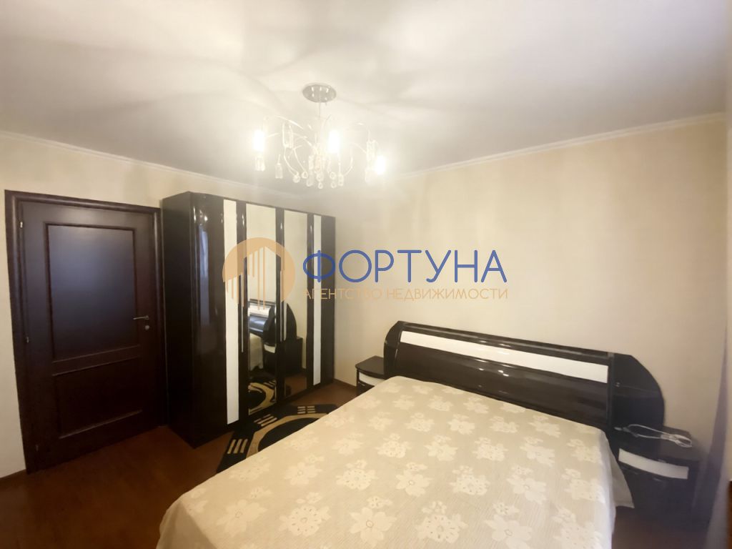 Продажа 3-комнатной квартиры, Белгород, Победы ул,  49