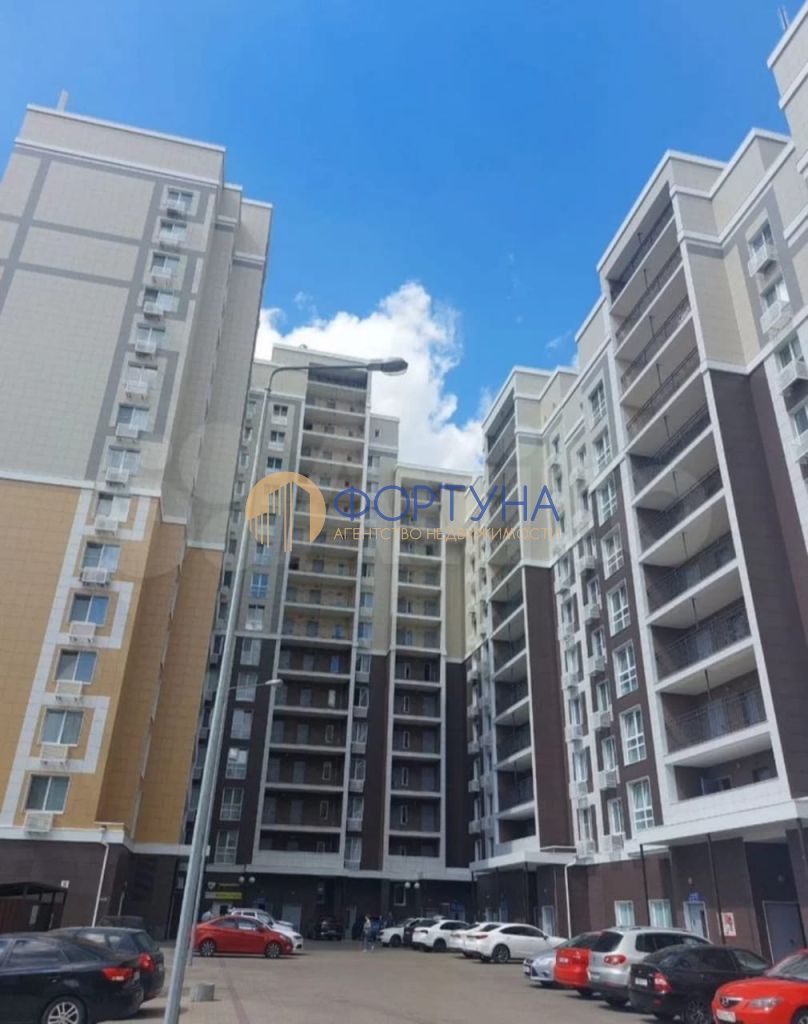 Продажа 2-комнатной квартиры, Белгород, Чапаева ул,  14а