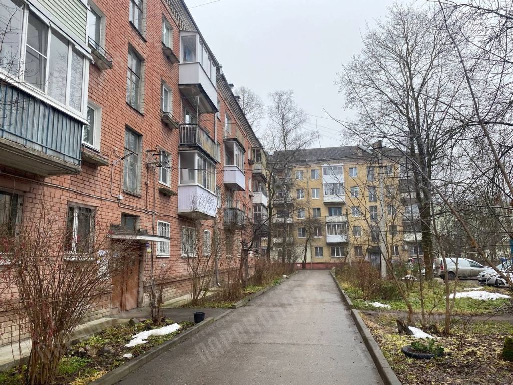 Продажа 2-комнатной квартиры, Тверь, Ленина пр-кт,  14к2