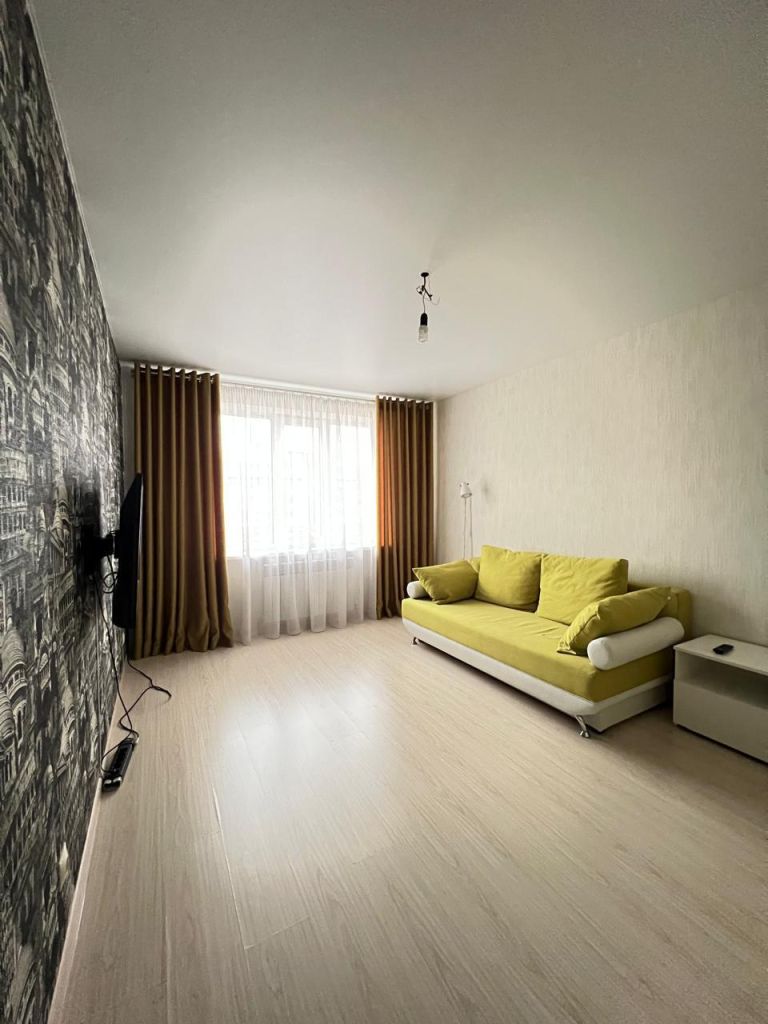 Аренда 1-комнатной квартиры, Смоленская, Юбилейная,  6