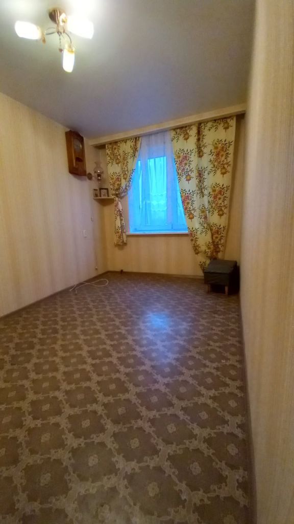 Продажа 2-комнатной квартиры, Нижний Новгород, Челюскинцев ул,  15