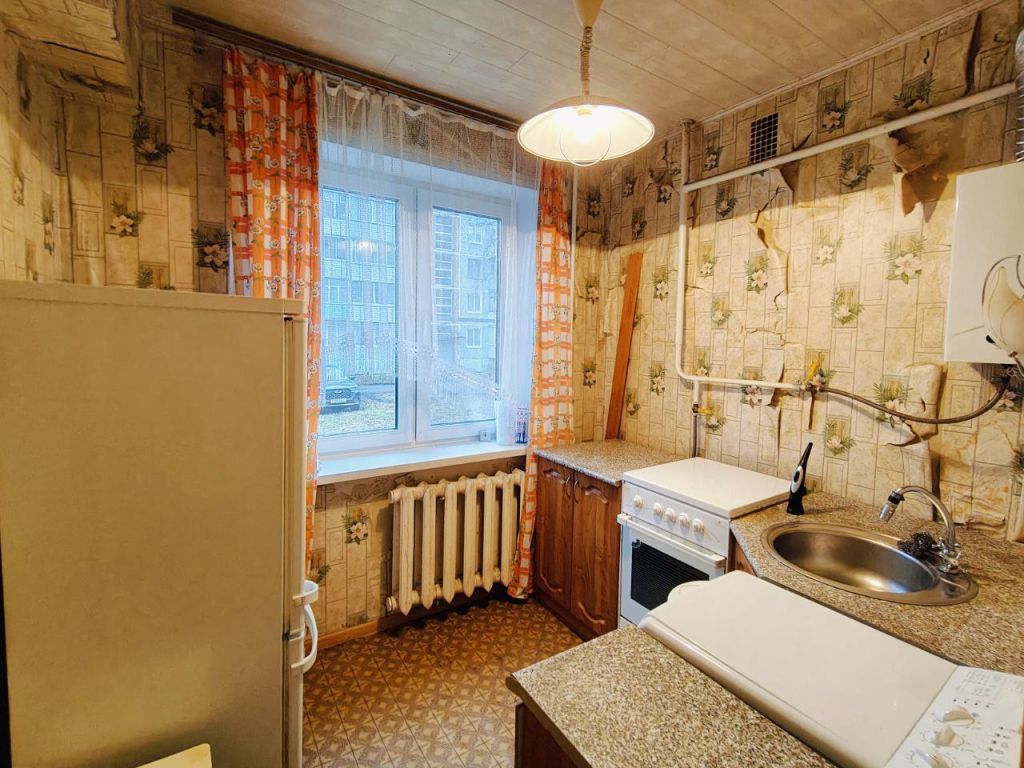 Продажа 2-комнатной квартиры, Грицовский, Первомайская,  2