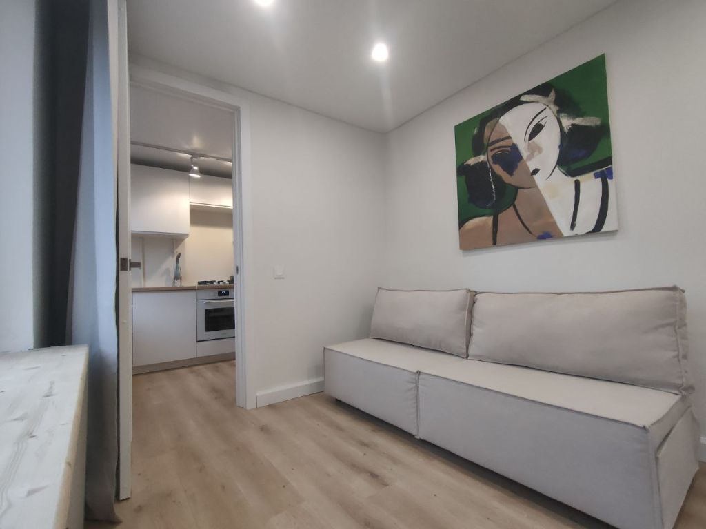 Продажа 2-комнатной квартиры, Москва, Парковая 15-я ул,  58