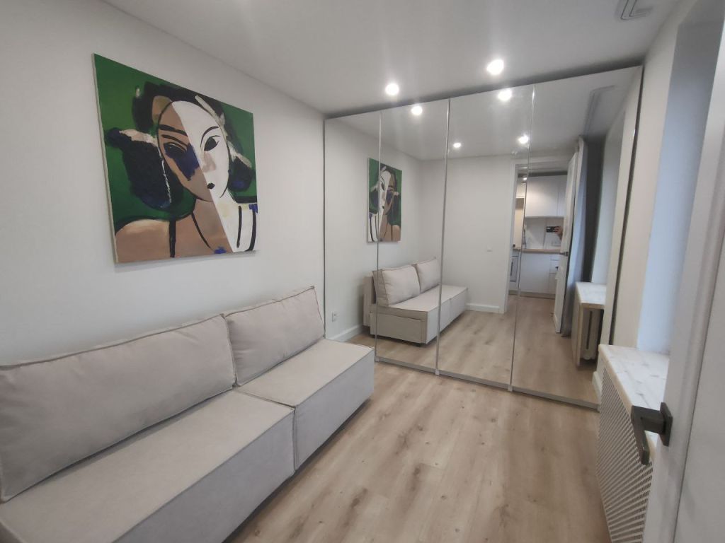 Продажа 2-комнатной квартиры, Москва, Парковая 15-я ул,  58