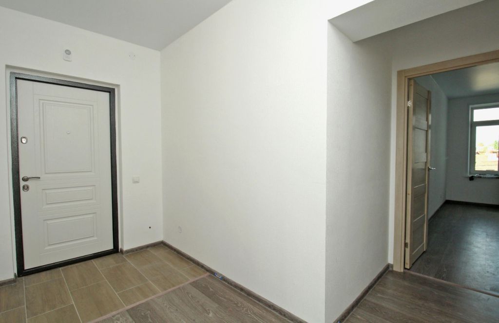 Продажа 2-комнатной квартиры, Красный Бор, Большая Заозерная ул,  35