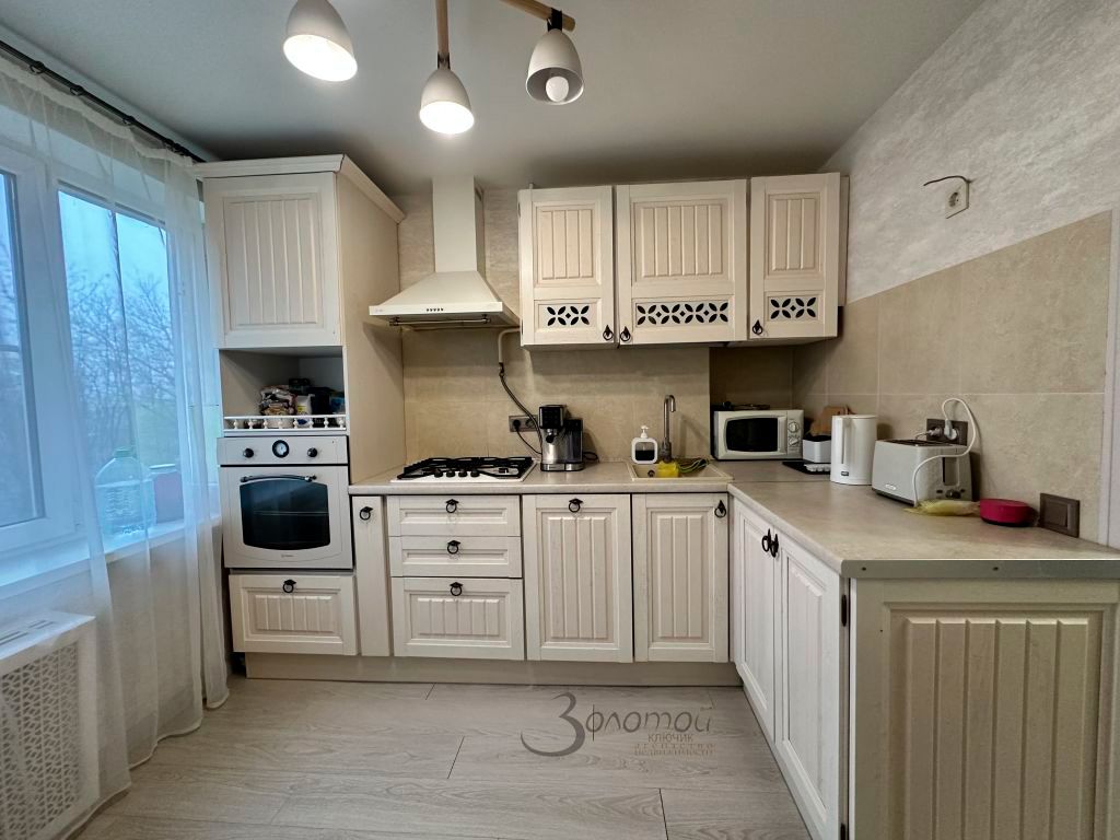 Продажа 1-комнатной квартиры, Нижний Новгород, Композитора Касьянова ул,  12