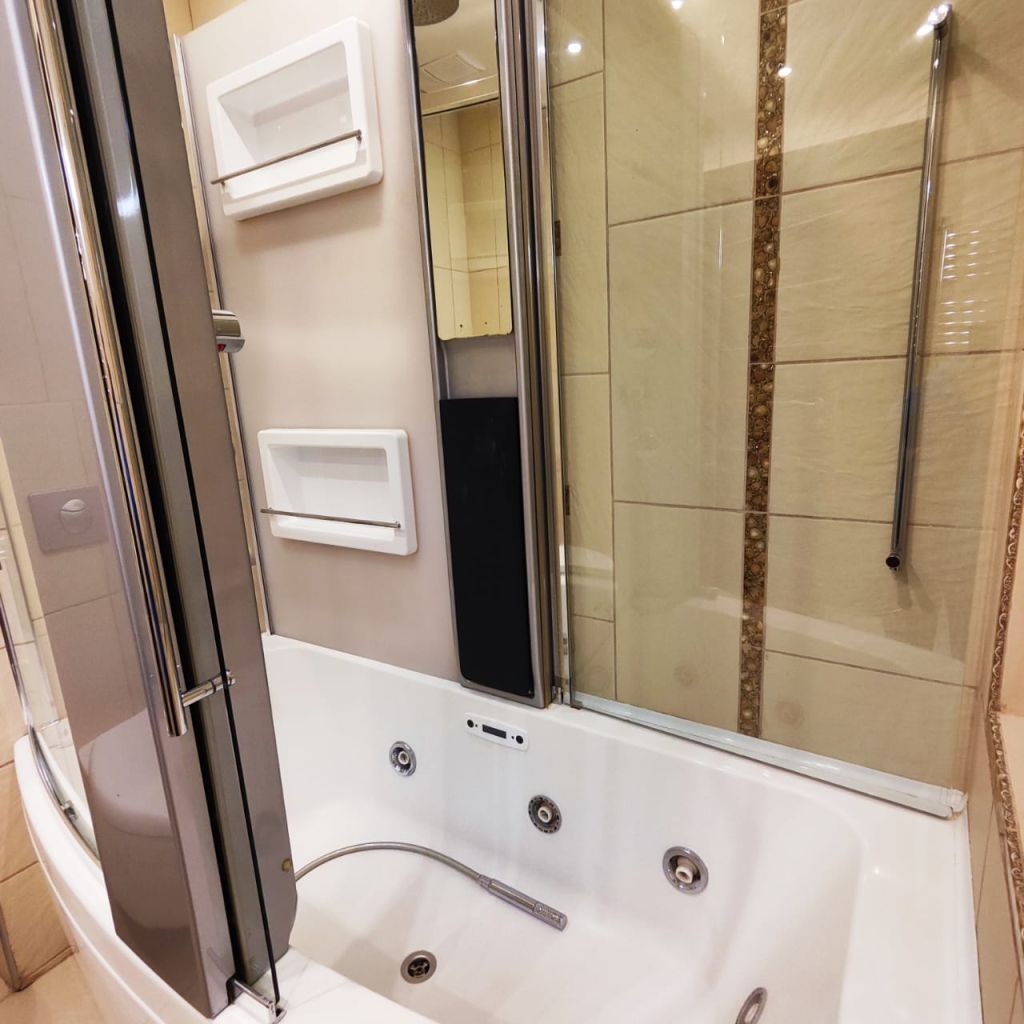 Продажа 3-комнатной квартиры, Ярославль, Мельничная 2-я ул,  38