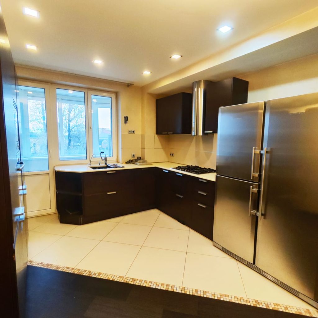 Продажа 3-комнатной квартиры, Ярославль, Мельничная 2-я ул,  38