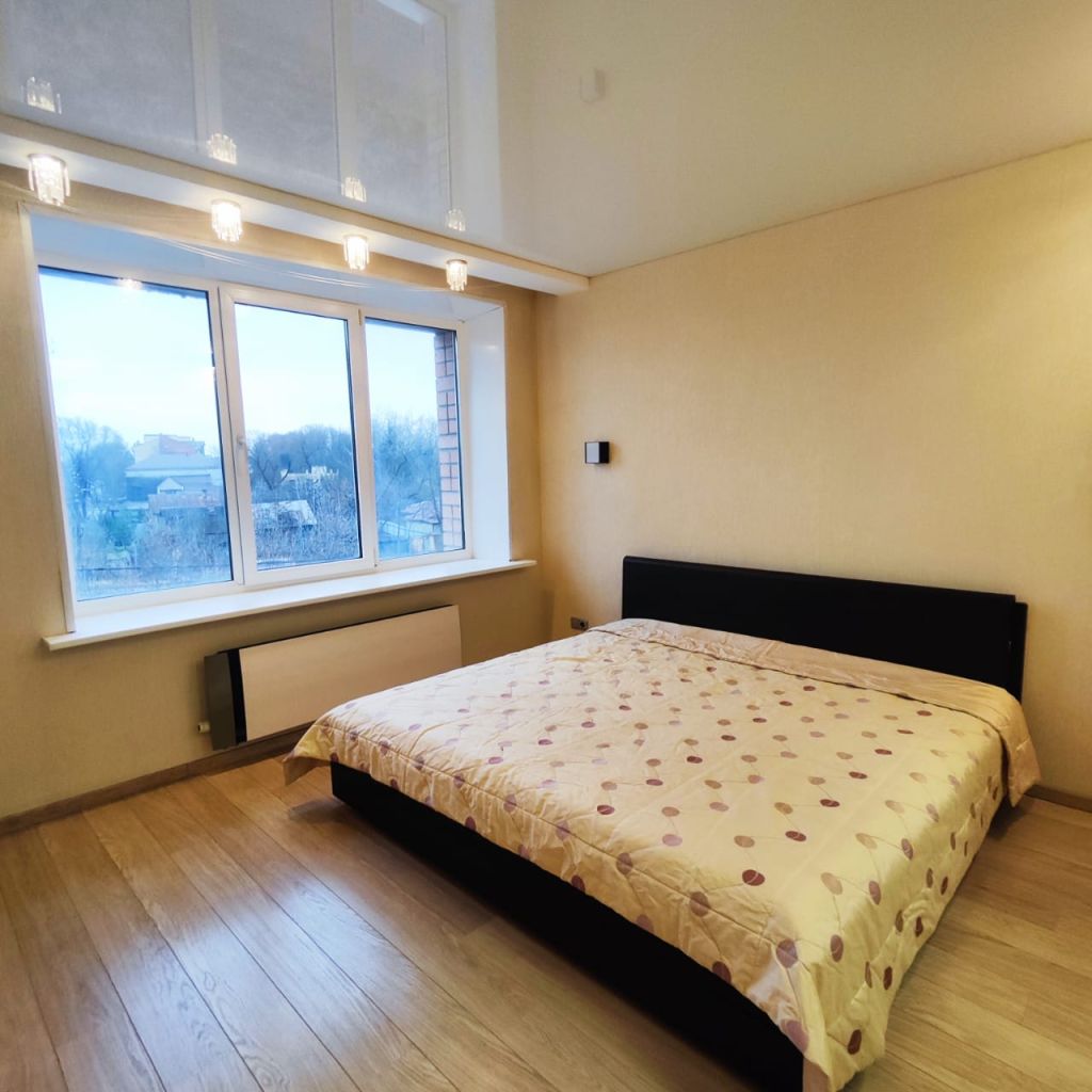 Продажа 3-комнатной квартиры, Ярославль, Мельничная 2-я ул,  38