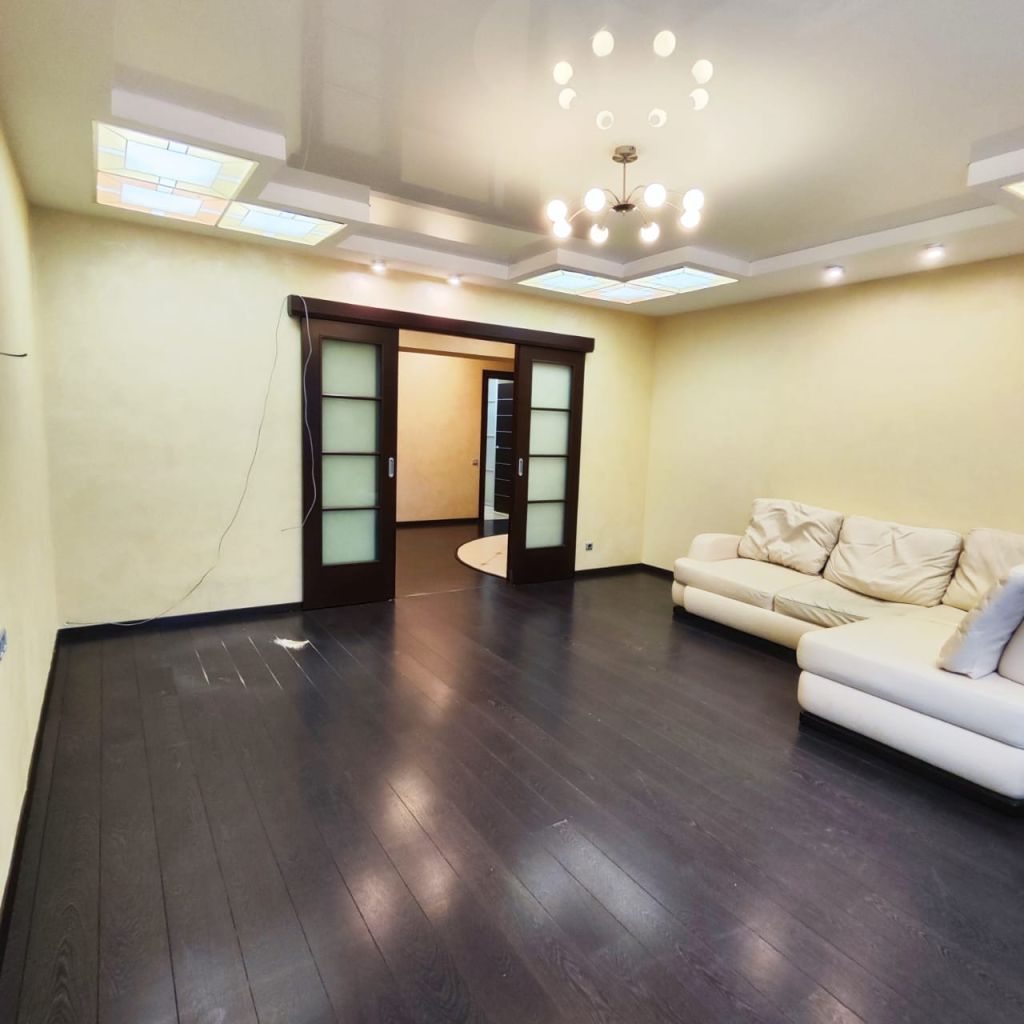 Продажа 3-комнатной квартиры, Ярославль, Мельничная 2-я ул,  38