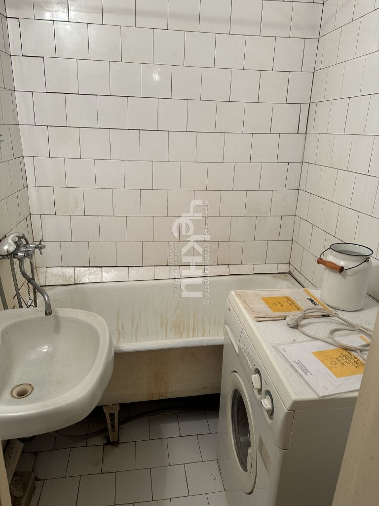 Продажа 3-комнатной квартиры, Нижний Новгород, Сергея Есенина ул,  20