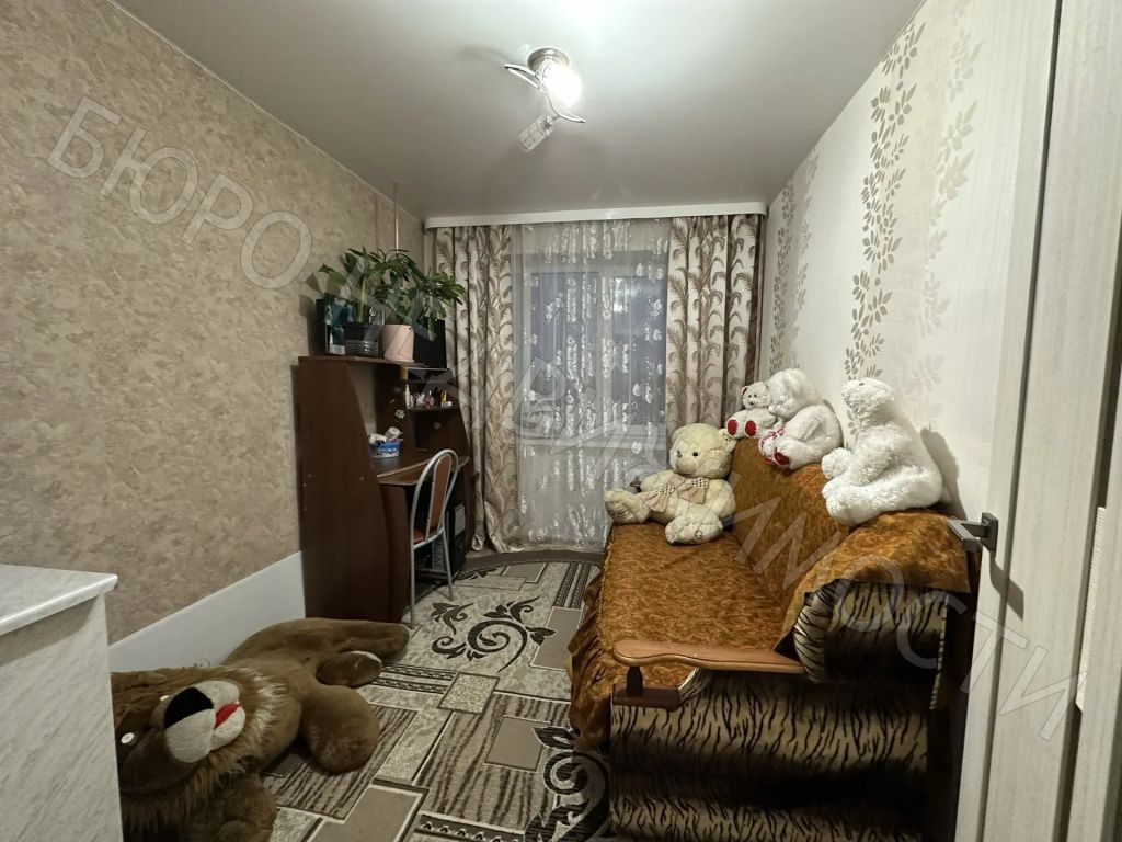 Продажа 4-комнатной квартиры, Балашов, 167 Стрелковой Дивизии ул,  22А