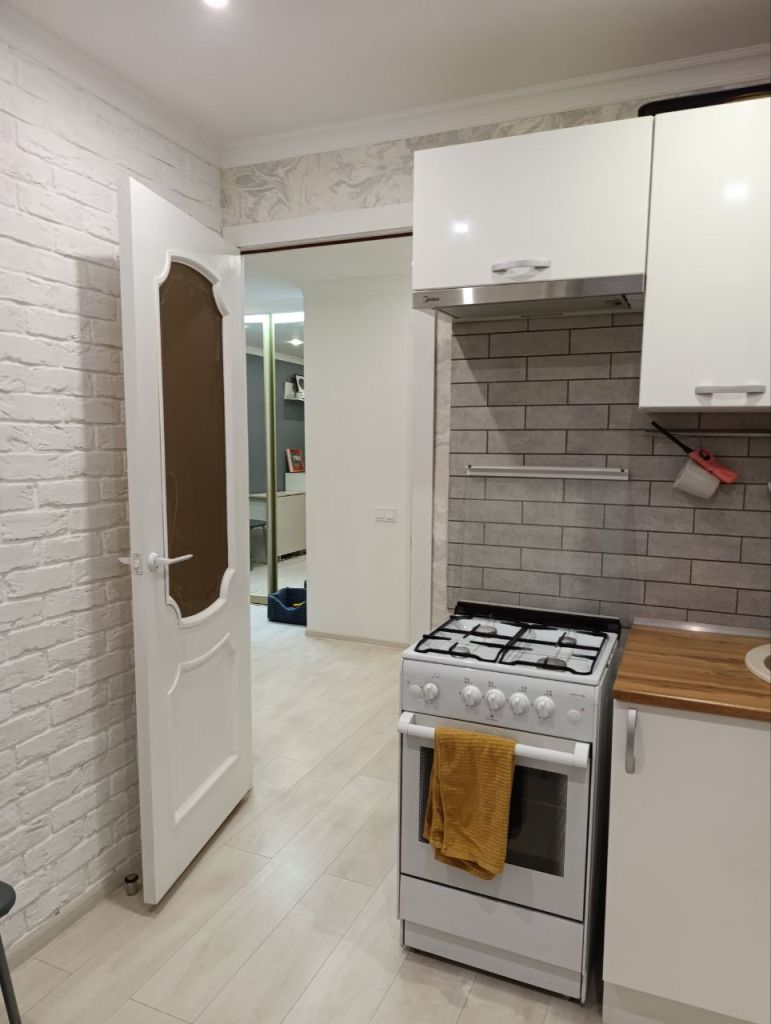 Продажа 1-комнатной квартиры, Нижний Новгород, Щербинки 1-й микрорайон,  1