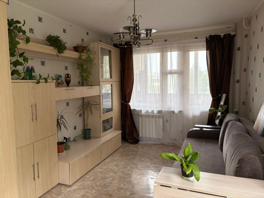 Продажа 4-комнатной квартиры, Нижний Новгород, 6-й микрорайон,  29