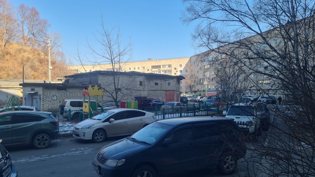 Аренда 3-комнатной квартиры, Находка, Дзержинского ул,  5а